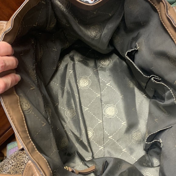 Vince Camuto two-tone tan/black satchel - Picture 4 of 4